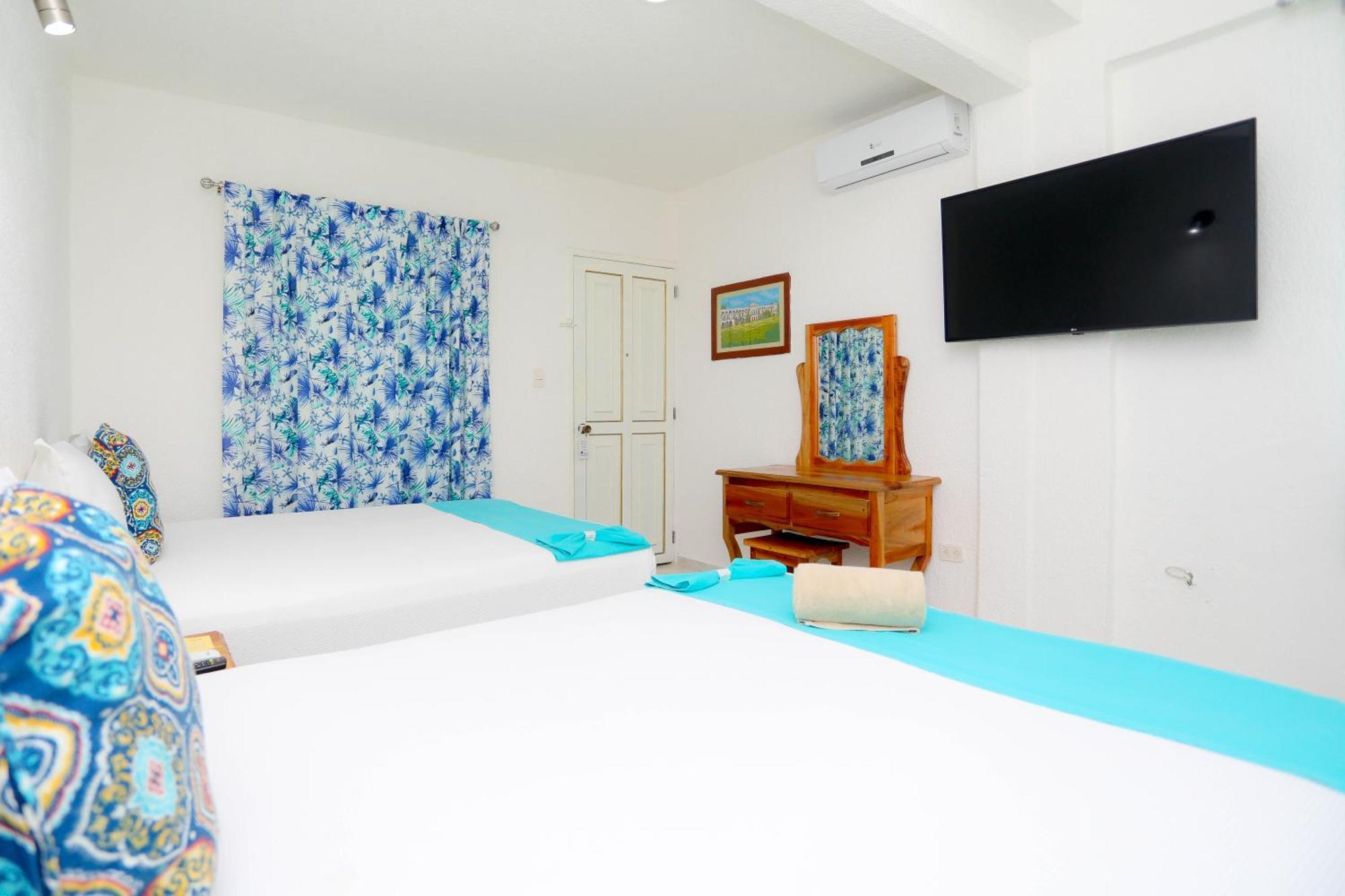 Hotel Maria De Lourdes แคนคูน ภายนอก รูปภาพ
