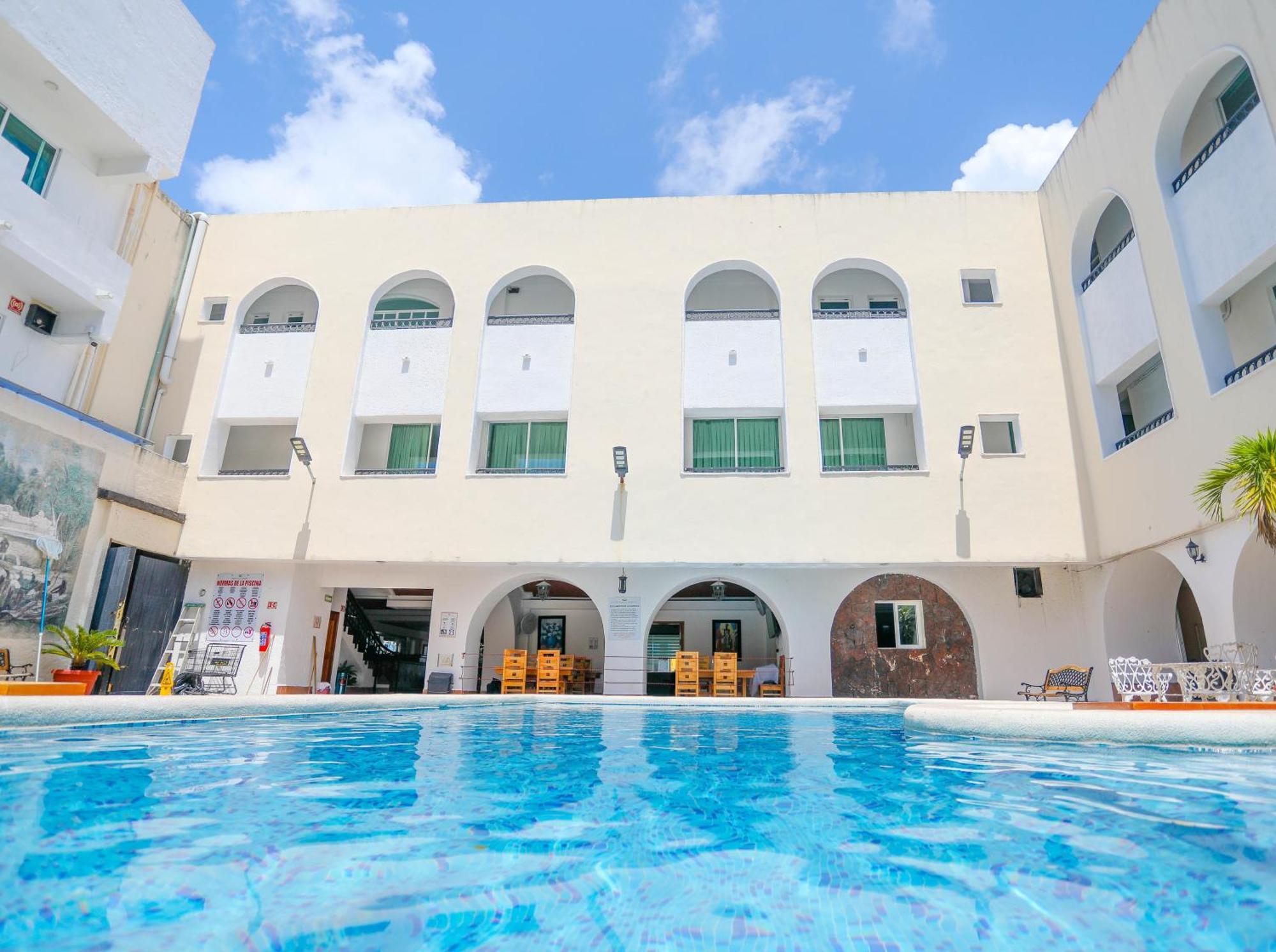 Hotel Maria De Lourdes แคนคูน ภายนอก รูปภาพ